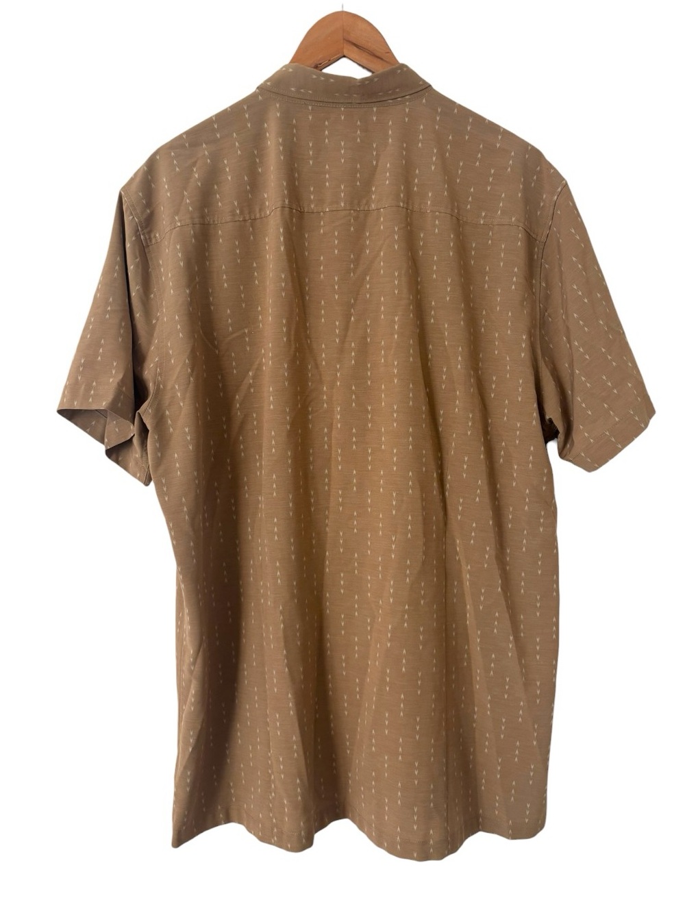 Vuori Short Sleeve Button Down Shirt - Picture 3 of 5